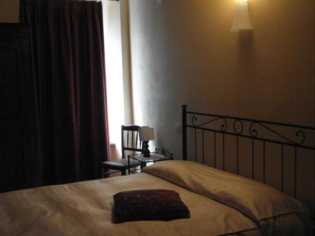 La Campana D'Oro Hotel Беверино Стая снимка